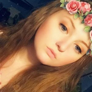 Meet your Posher, Willow